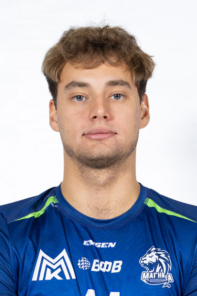 Осадчий Артем